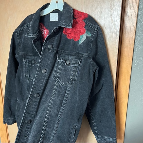 American Eagle Embroidered Black Denim Jacket - Picture 2 of 5